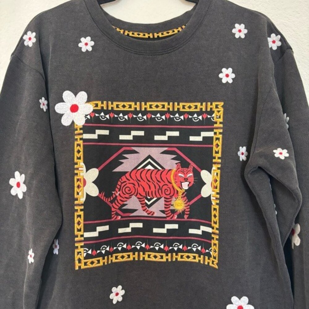 Hayley Menzies Portobello Tiger Print Embroidered Sweatshirt - Picture 4 of 10